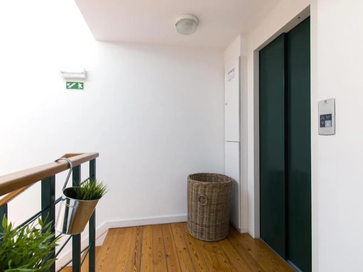 Superb Modern And Unique Liberdade Apt Lisbon